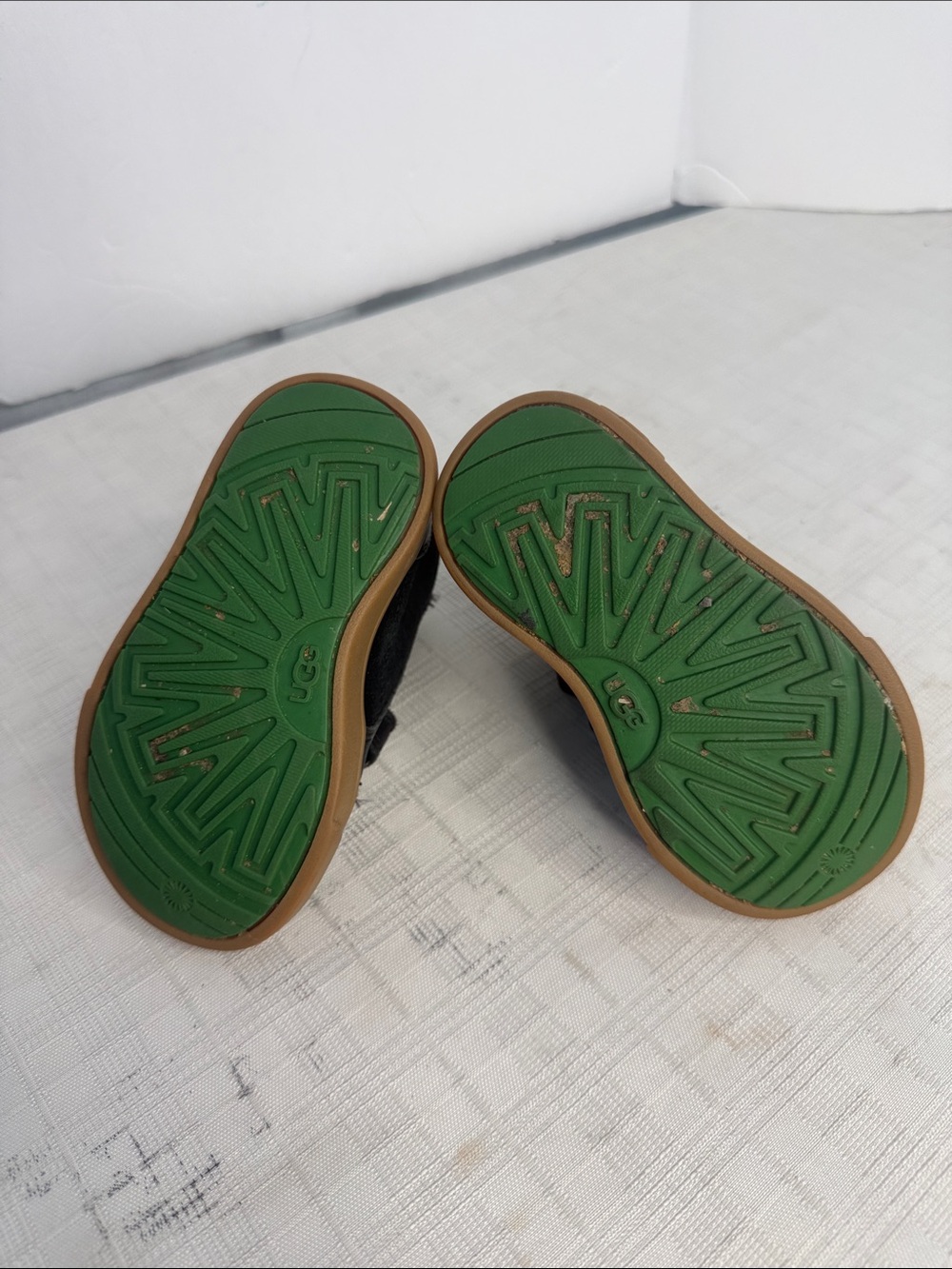 UGG Rennon High Top Sneaker - Picture 5 of 7